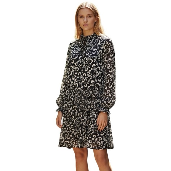 Boden Dresses & Skirts - Boden Womens Black White Floral Dress Size 12R‎ Long Sleeve Ruffle Neck Boho